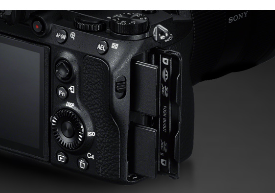 生産完了】SONY ILCE-7RM3 デジタル一眼カメラ α7R III ボディー